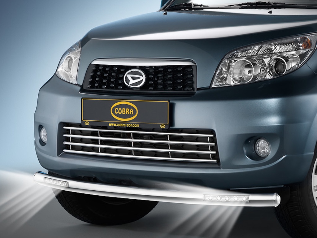 Daihatsu Terios ab Bj. 09: COBRA Stoßstangengrill