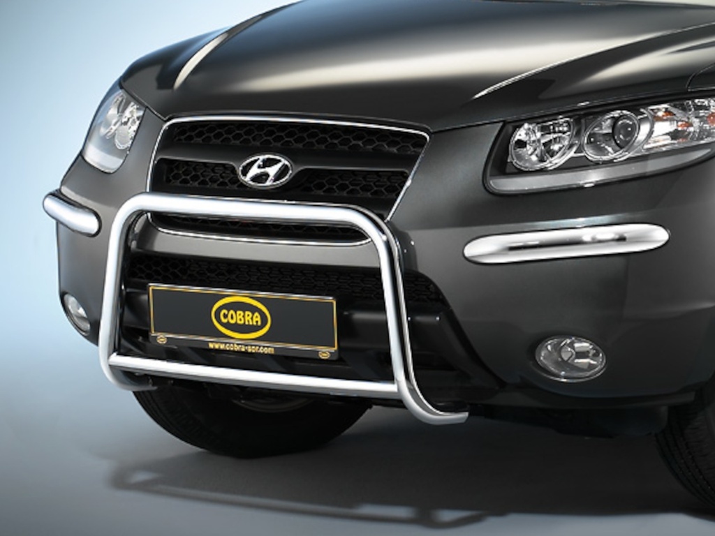 Hyudai Santa Fe (2006-2012): COBRA Front Protection Bar