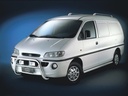 Hyundai H200 Bj. 99 (kurzer Radstand): COBRA Chrom-Seitenschutzrohre