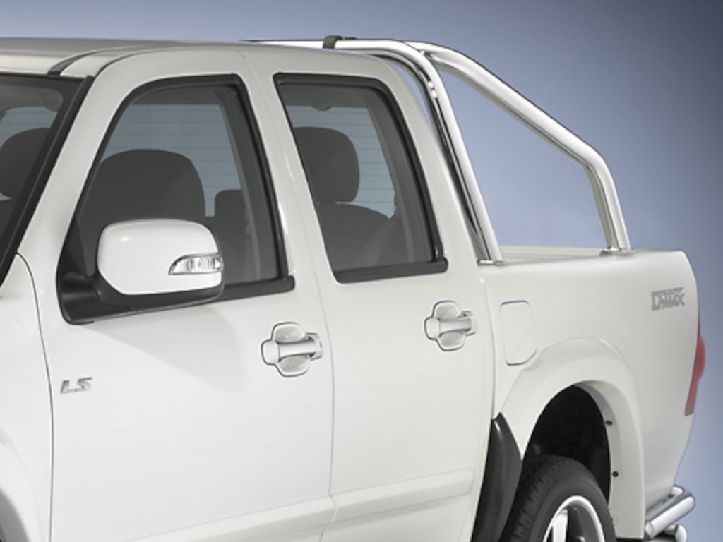 Isuzu D-Max since 2005: COBRA Styling Bar