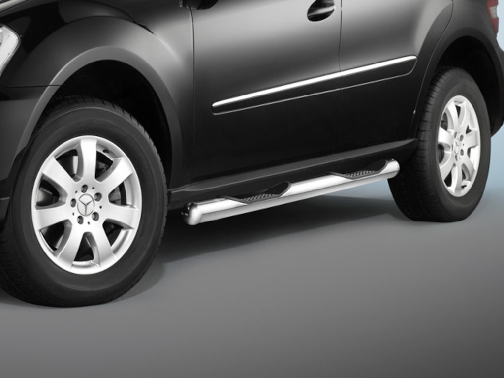 Mercedes M-Class 2011–2019: COBRA Side Protection Bars with Step