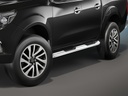 Nissan Navara Bj. 16-20, Renault Alaskan Bj. 17, DC: COBRA Seitenschutzrohre mit Trittstufe - schwarz