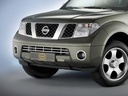 Nissan Pathfinder Bj. '05-10: COBRA Stoßstangengrill