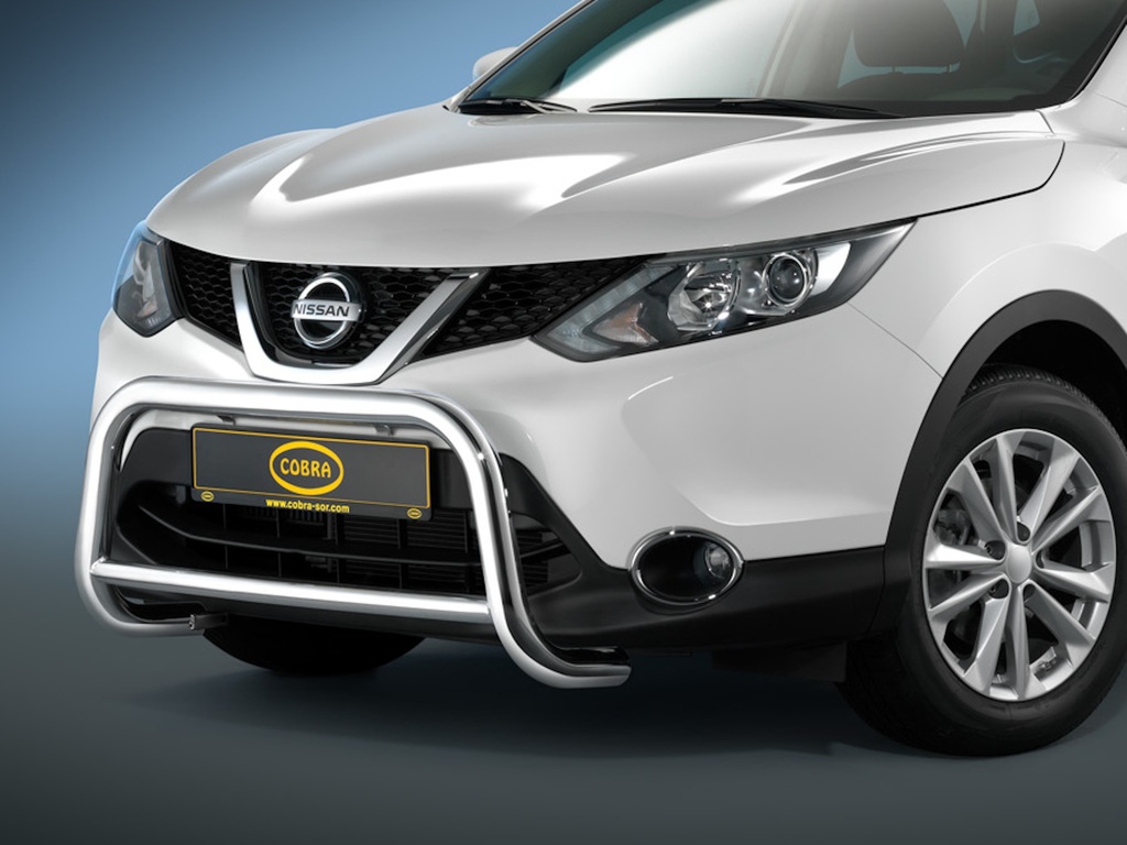 Nissan Qashqai bouwjaar 14-: COBRA verchroomde frontbeschermbeugel