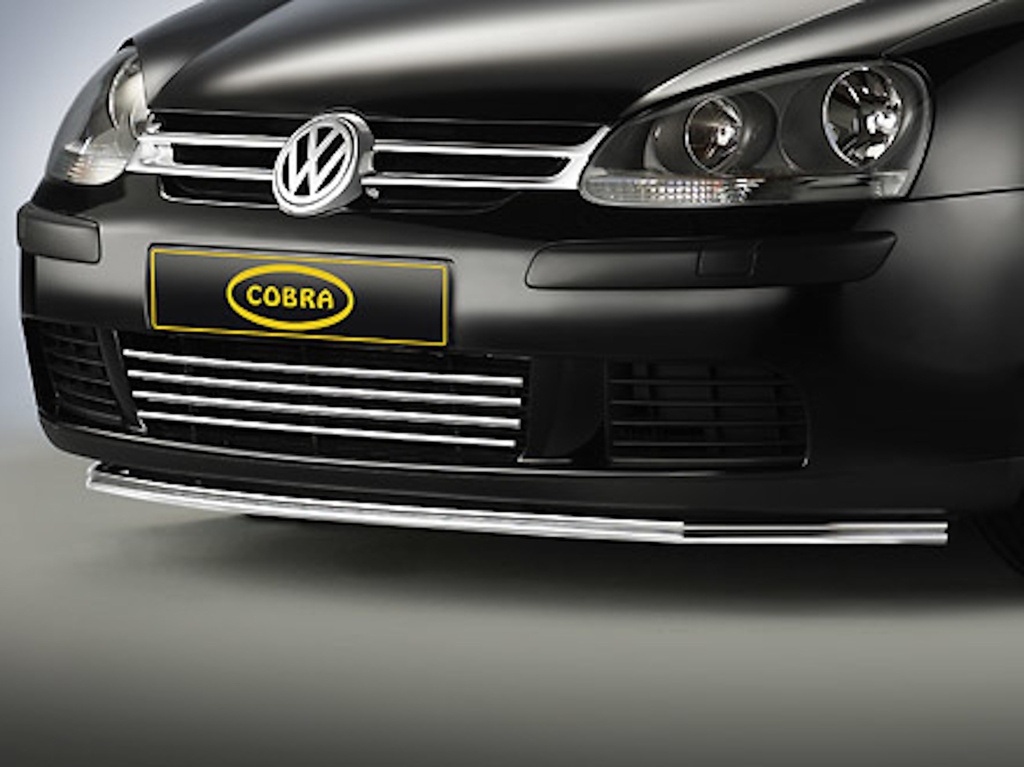 VW Golf 5 Bj. 03-08: COBRA Stoßstangen-Styling