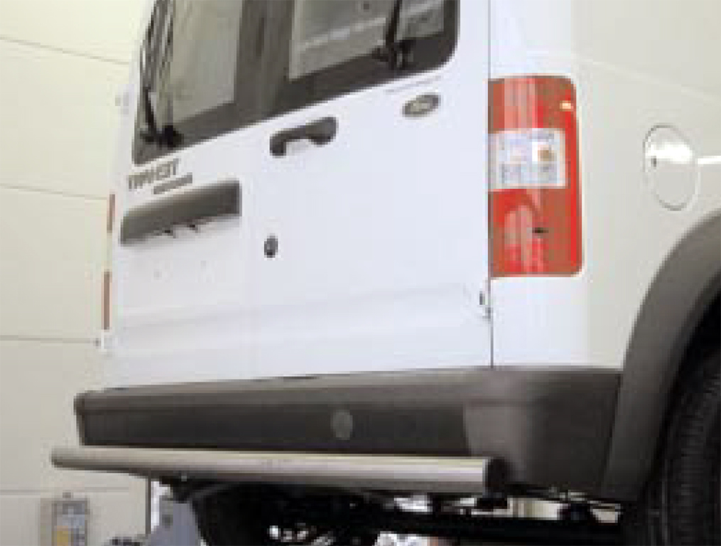 [FORD1241] Ford Tourneo Connect / Transit Bj. 03-14: COBRA Heckschutzrohr