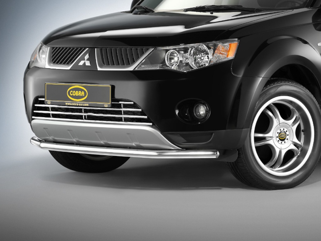 [MIT1275] Mitsubishi Outlander años 07-10: COBRA rejilla cromada de parachoques
