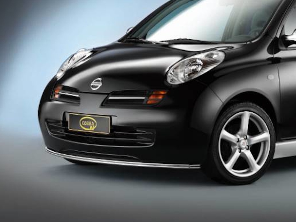 [NIS2697] Nissan Micra K12 années 05-10: COBRA élément de style chromé pour pare-chocs (CityGuard)