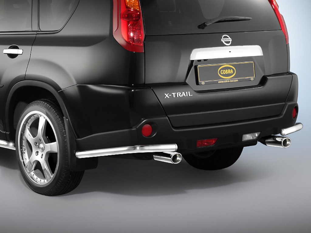 [NIS1663] Nissan X-Trail (T31) Bj. 07-14: COBRA Ecken-Chrom-Heckschutzbügel