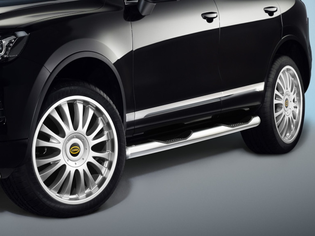 [VW1305] VW Touareg Bj. 10-16: COBRA Chrom-Seitenschutzrohre mit Trittstufen